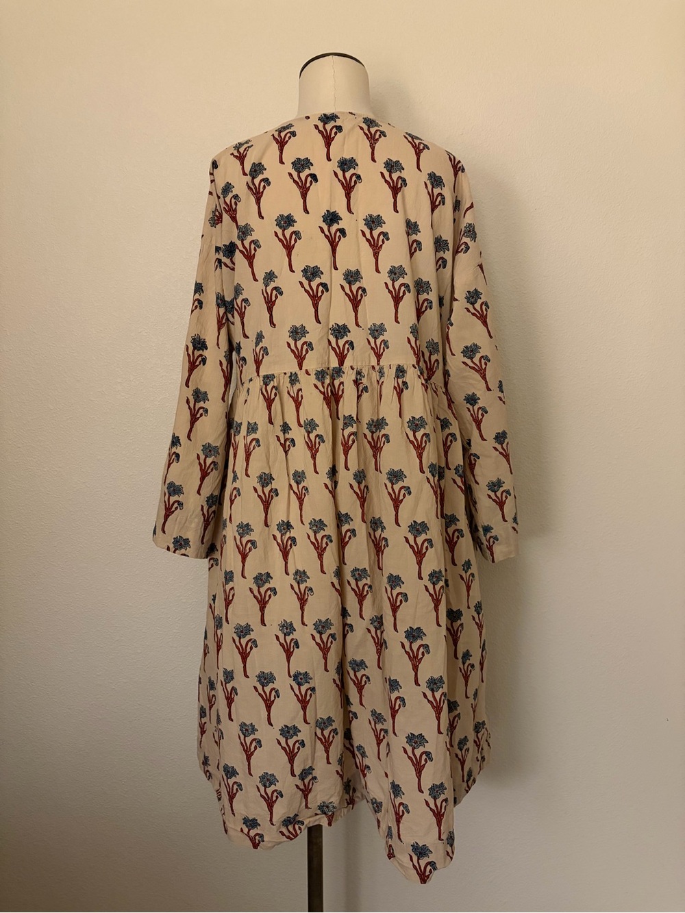The Indian Ethnic Co. Women’s Block Print Dress - Picture 3 of 7